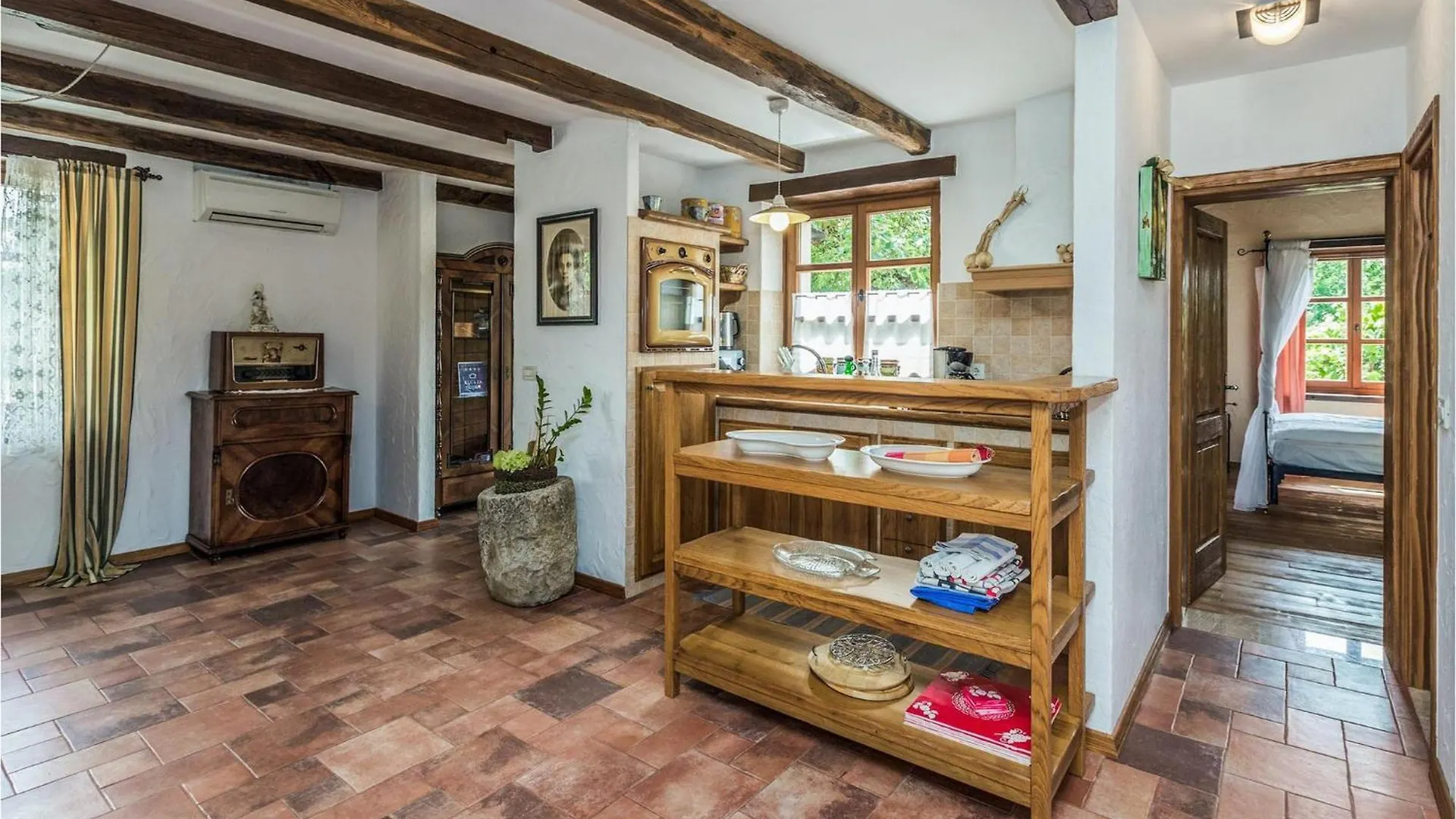 Villa Nonna Lucia Boskari 0*,