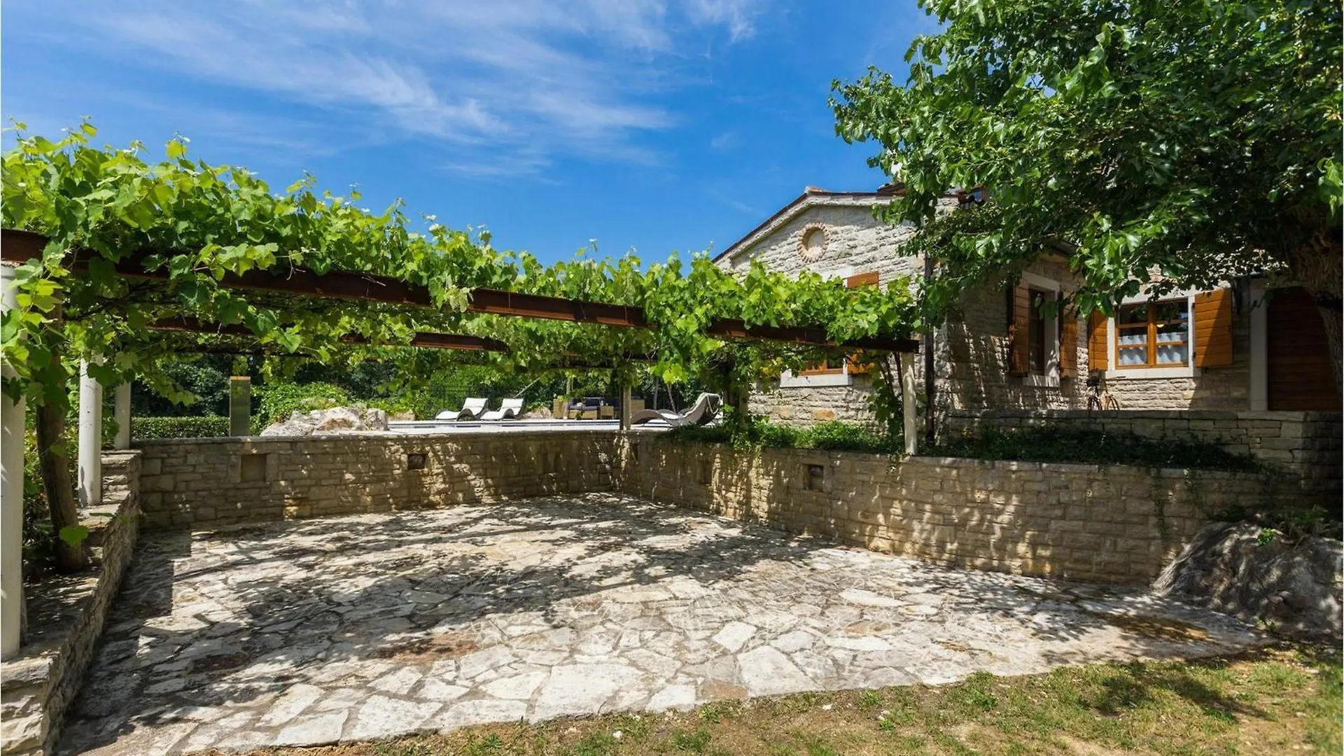Villa Nonna Lucia Boskari